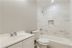 27 Bathroom.jpg